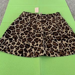 Banana Republic Leopard print skirt with pleating detail.